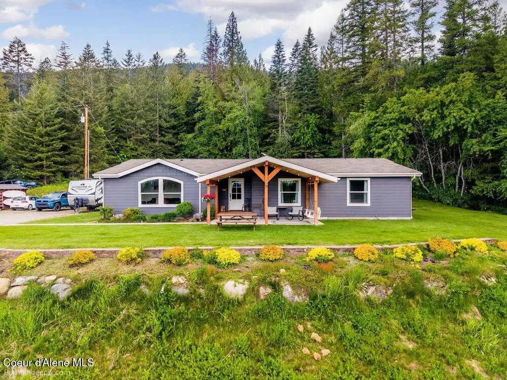 1103 Huckleberry Mountain Road Cocolalla ID 83813
