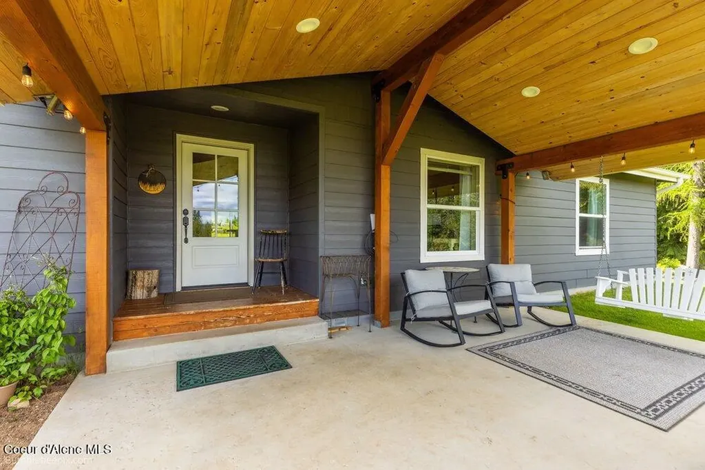 1103 Huckleberry Mountain Road Cocolalla ID 83813