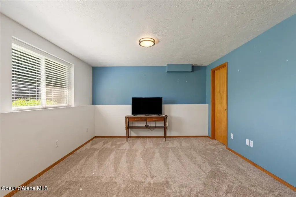 3700 N Shank Avenue Post Falls ID 83854