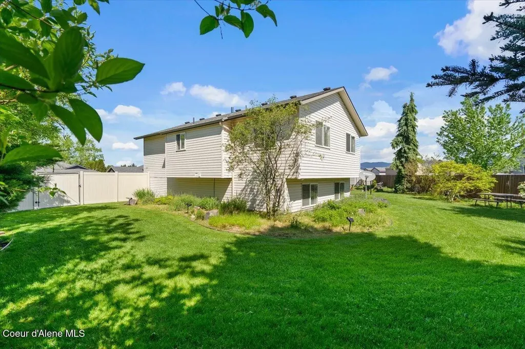 3700 N Shank Avenue Post Falls ID 83854