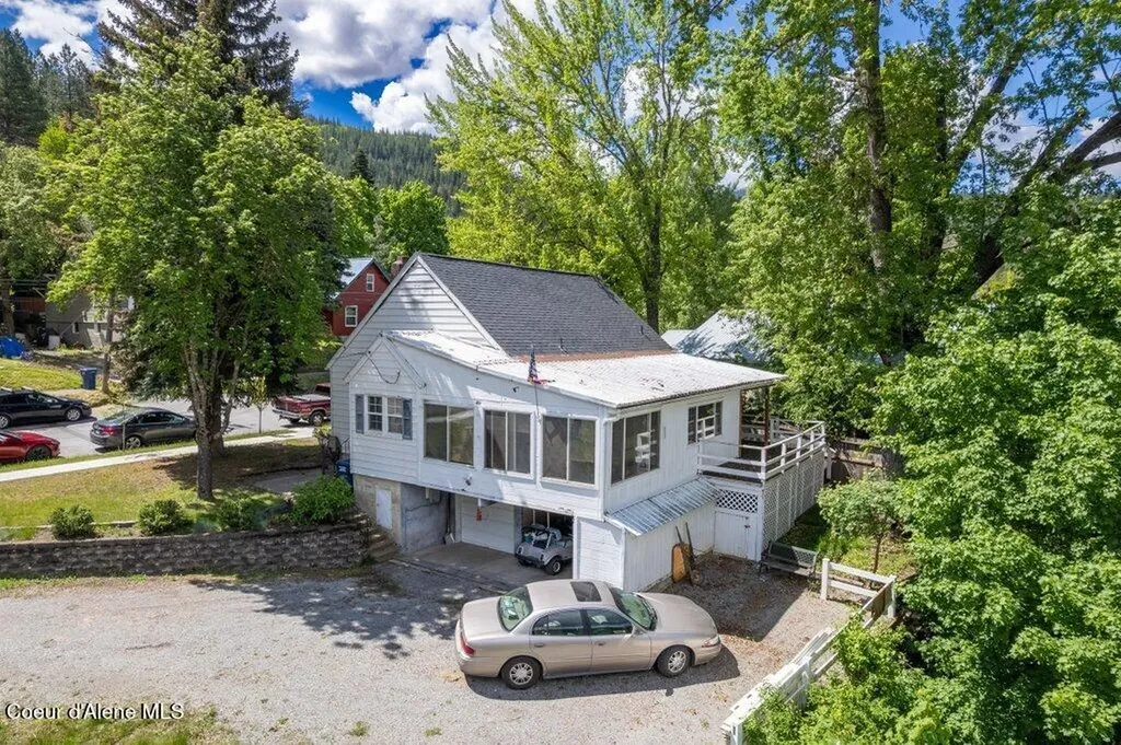 210 E Market Avenue Kellogg ID 83837