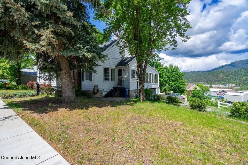 210 E Market Avenue Kellogg ID 83837