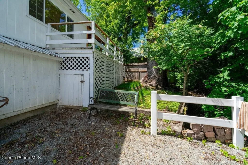 210 E Market Avenue Kellogg ID 83837