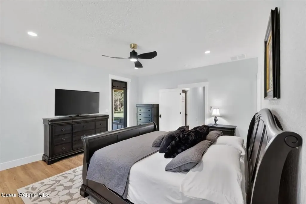 20283 N Crooked Rock Lane Rathdrum ID 83858