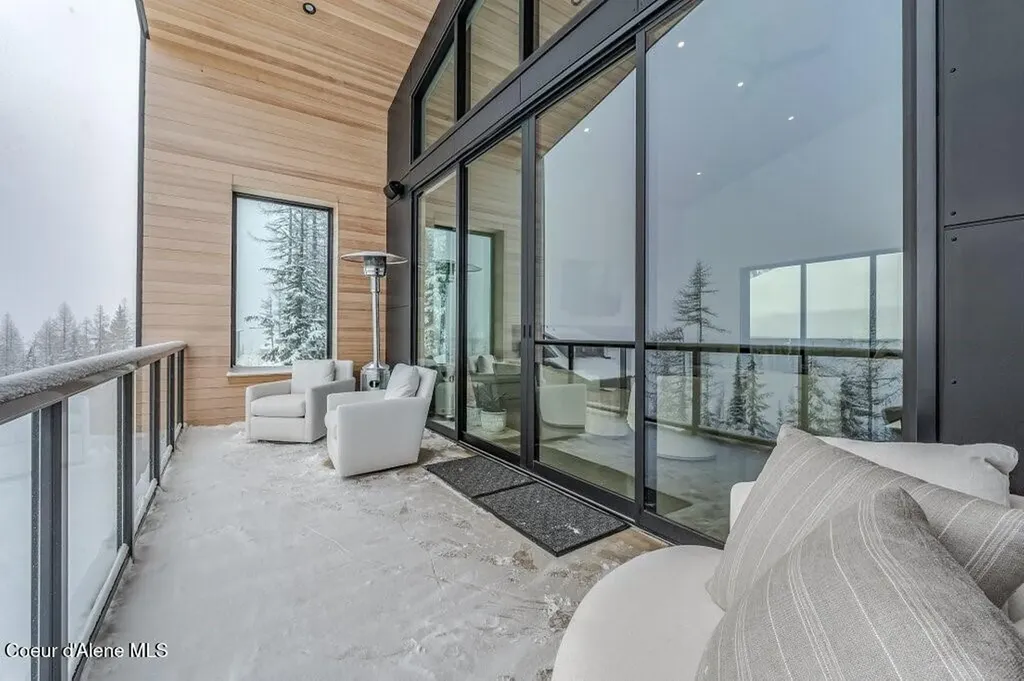 304 Blizzard Drive Sandpoint ID 83864