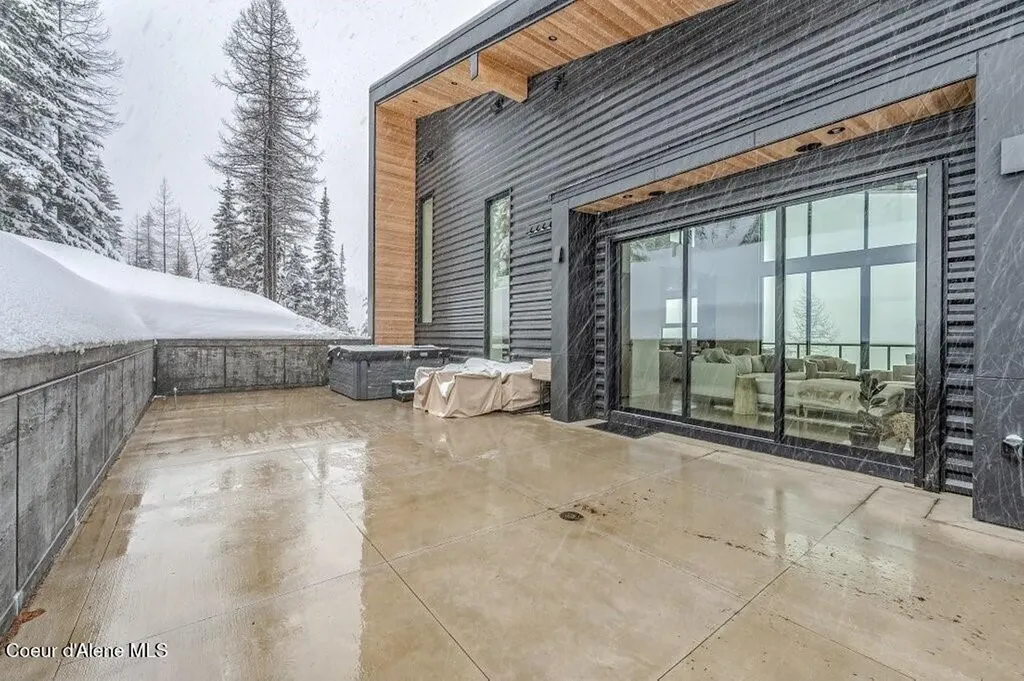304 Blizzard Drive Sandpoint ID 83864