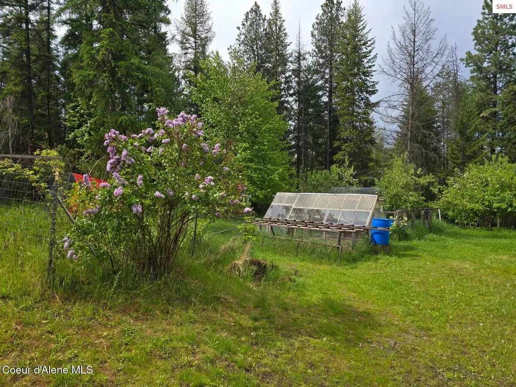 327 Winter Road Moyie Springs ID 83845