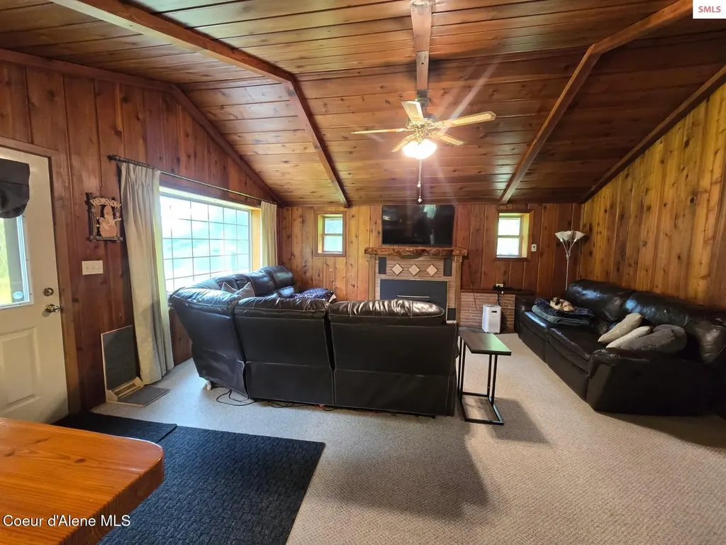 327 Winter Road Moyie Springs ID 83845