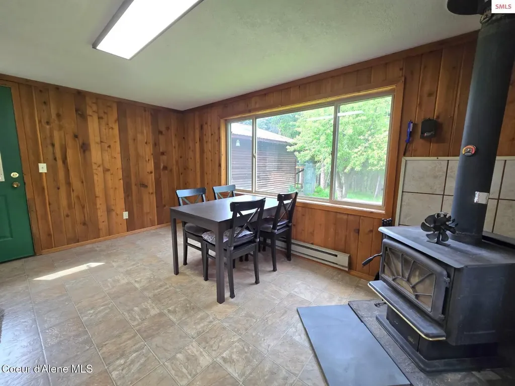 327 Winter Road Moyie Springs ID 83845
