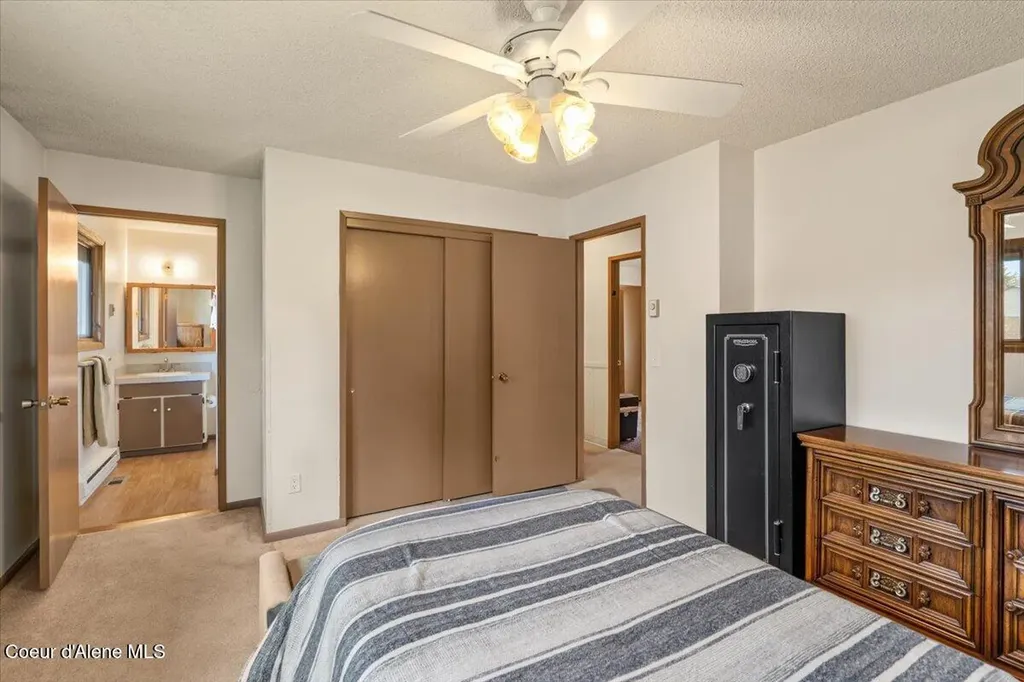 9675 N Valley Way Hayden ID 83835