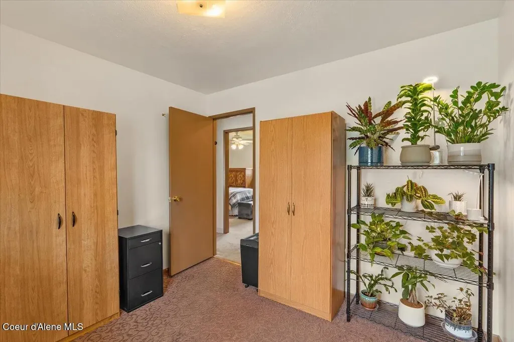 9675 N Valley Way Hayden ID 83835