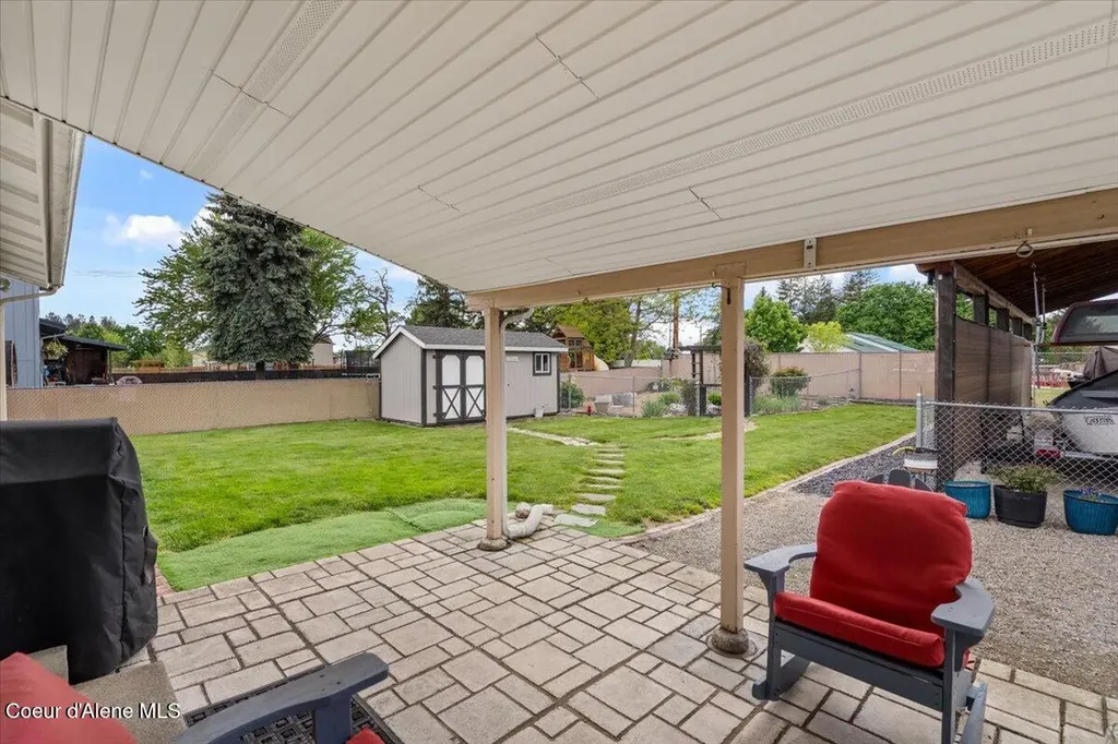 9675 N Valley Way Hayden ID 83835