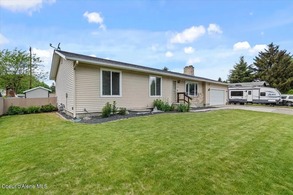 9675 N Valley Way Hayden ID 83835