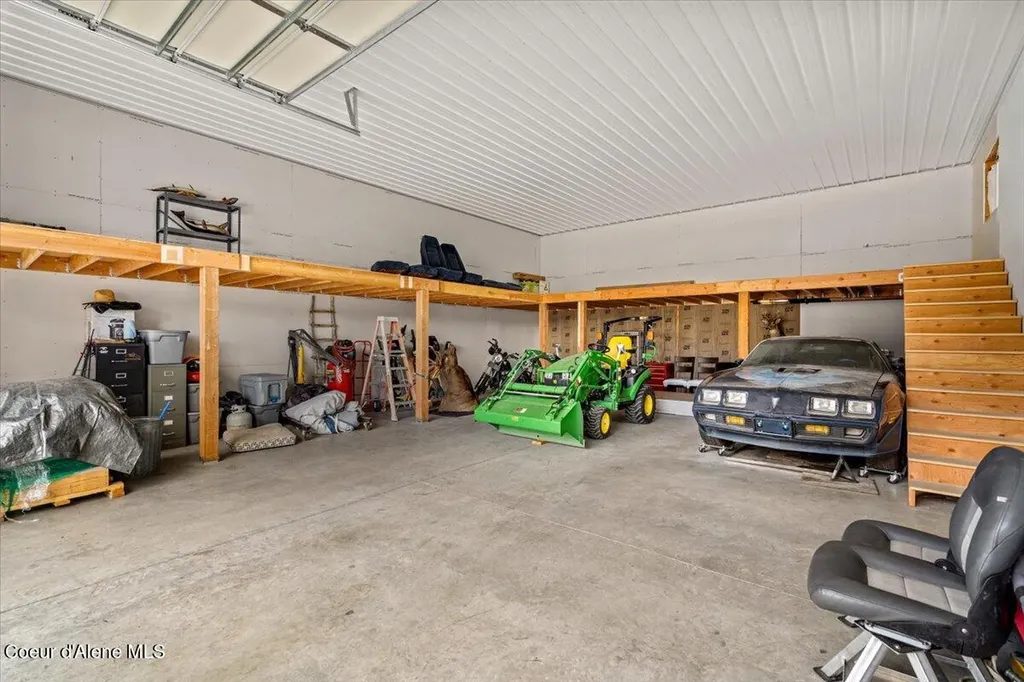 9675 N Valley Way Hayden ID 83835