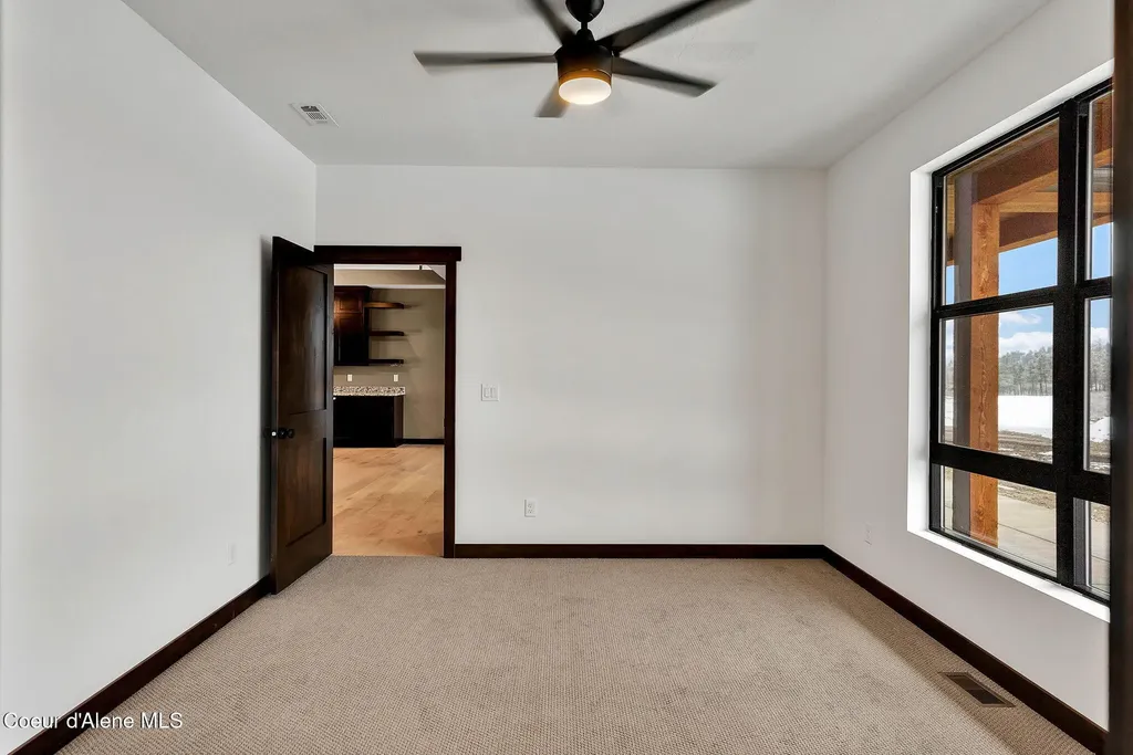 969 Flying Geese Way Blanchard ID 83804