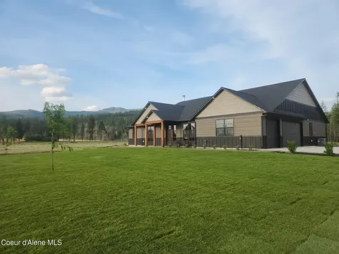 969 Flying Geese Way Blanchard ID 83804