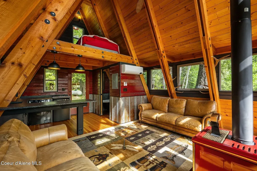 45 Rascals Road Sandpoint ID 83864