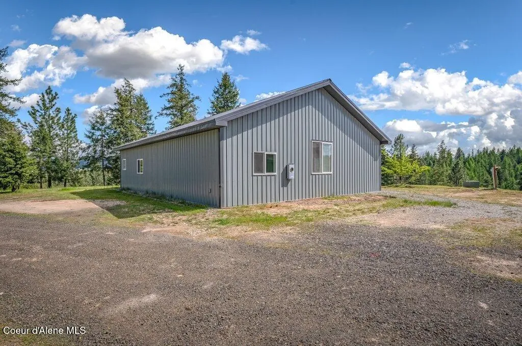 26825 S Cedar Grove Road Harrison ID 83833