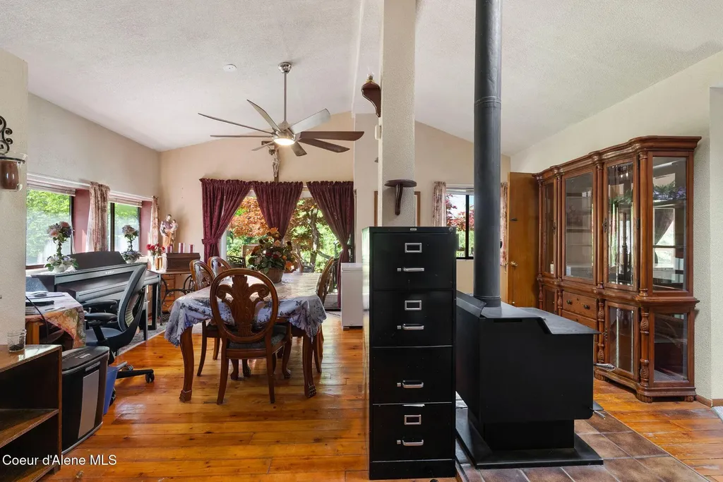 910 Otts Road Sagle ID 83860