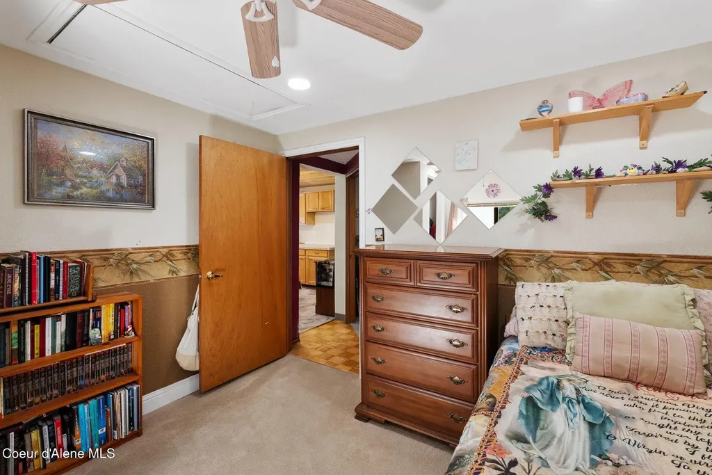 910 Otts Road Sagle ID 83860