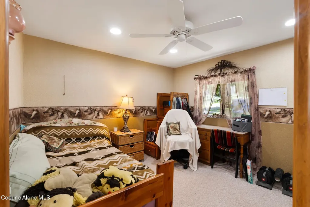 910 Otts Road Sagle ID 83860