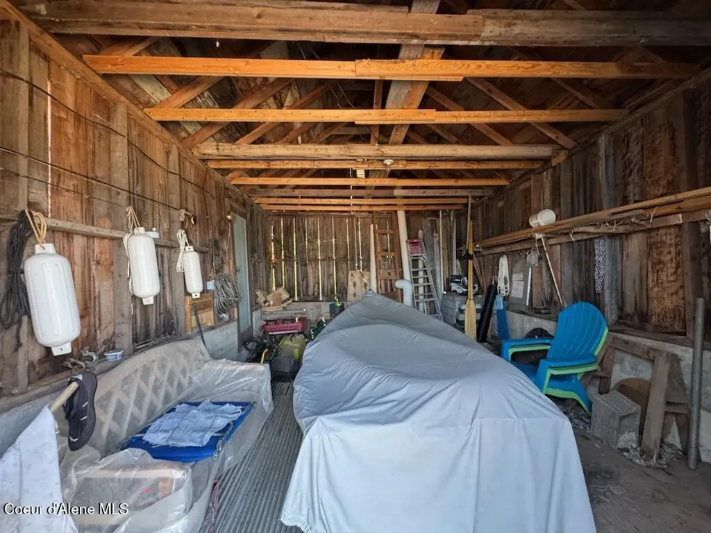 5495 Bottle Bay Road Sagle ID 83860