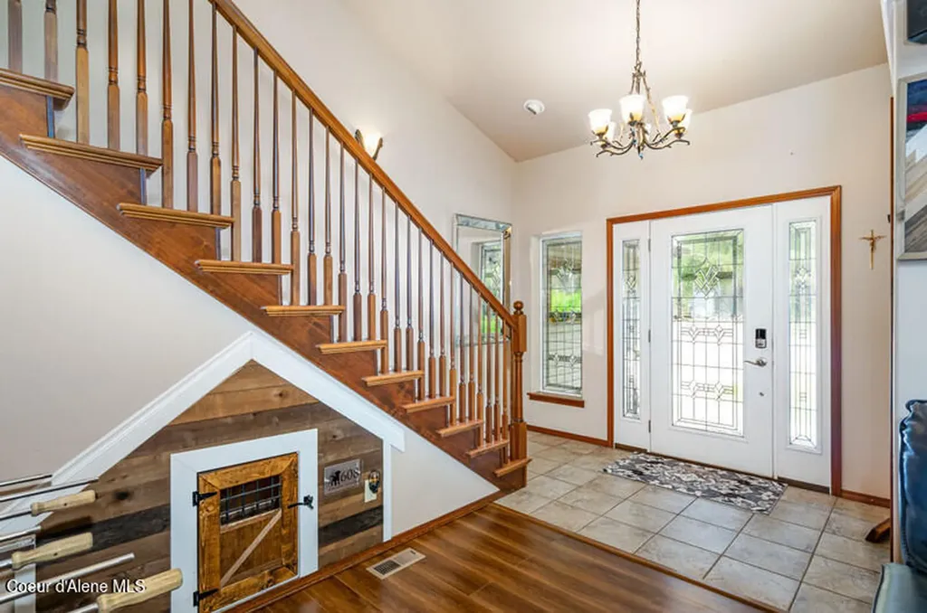 608 Country Club Lane Pinehurst ID 83850
