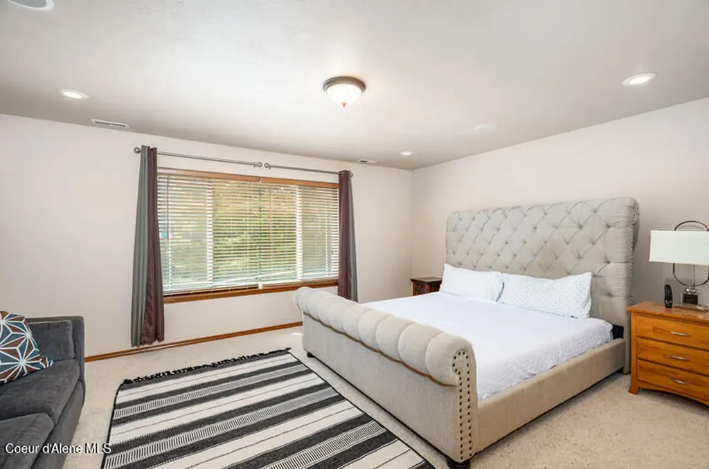 608 Country Club Lane Pinehurst ID 83850