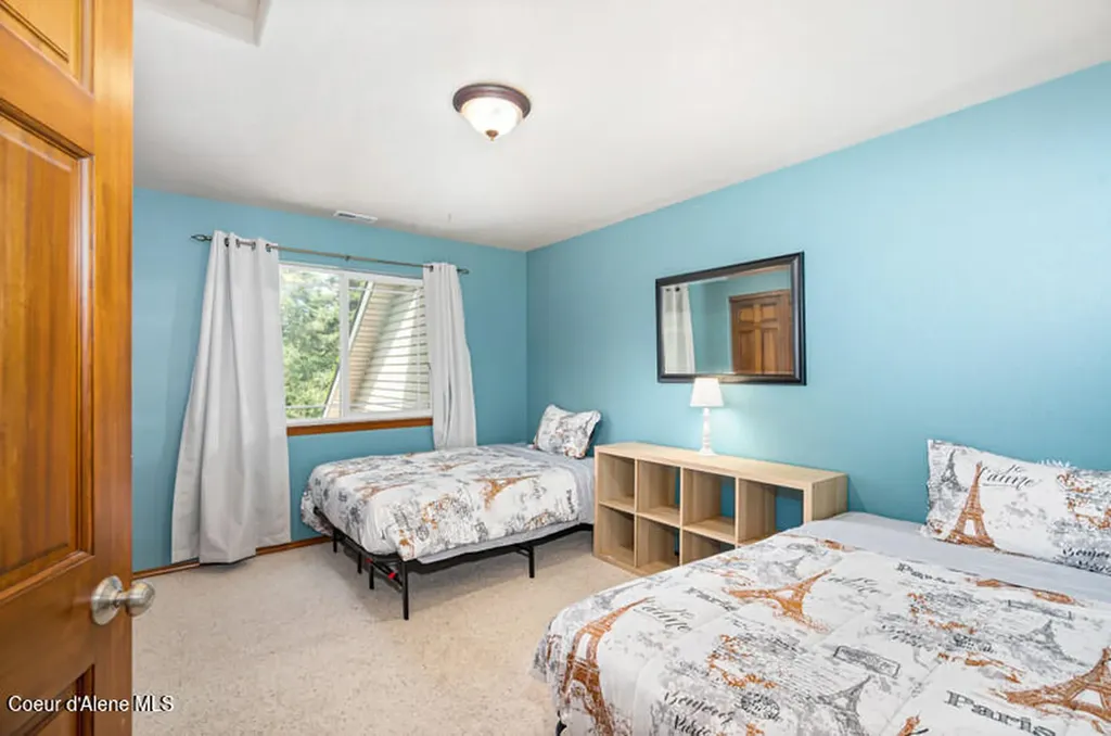 608 Country Club Lane Pinehurst ID 83850