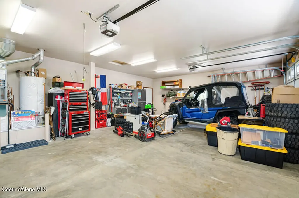 608 Country Club Lane Pinehurst ID 83850