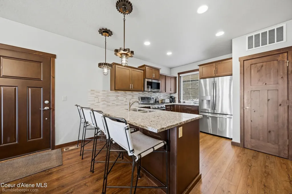 126 Chutes Lane Sandpoint ID 83864