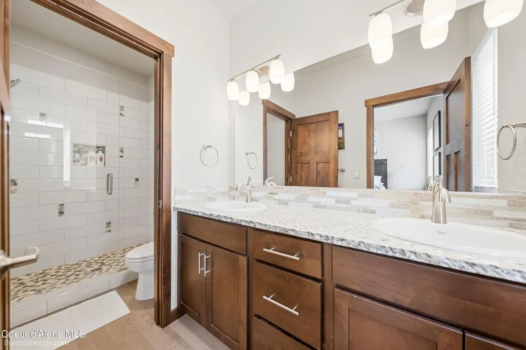 126 Chutes Lane Sandpoint ID 83864