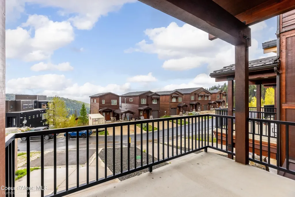126 Chutes Lane Sandpoint ID 83864