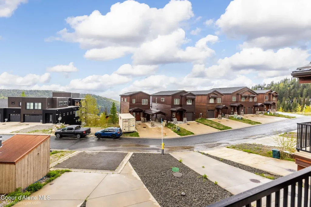 126 Chutes Lane Sandpoint ID 83864