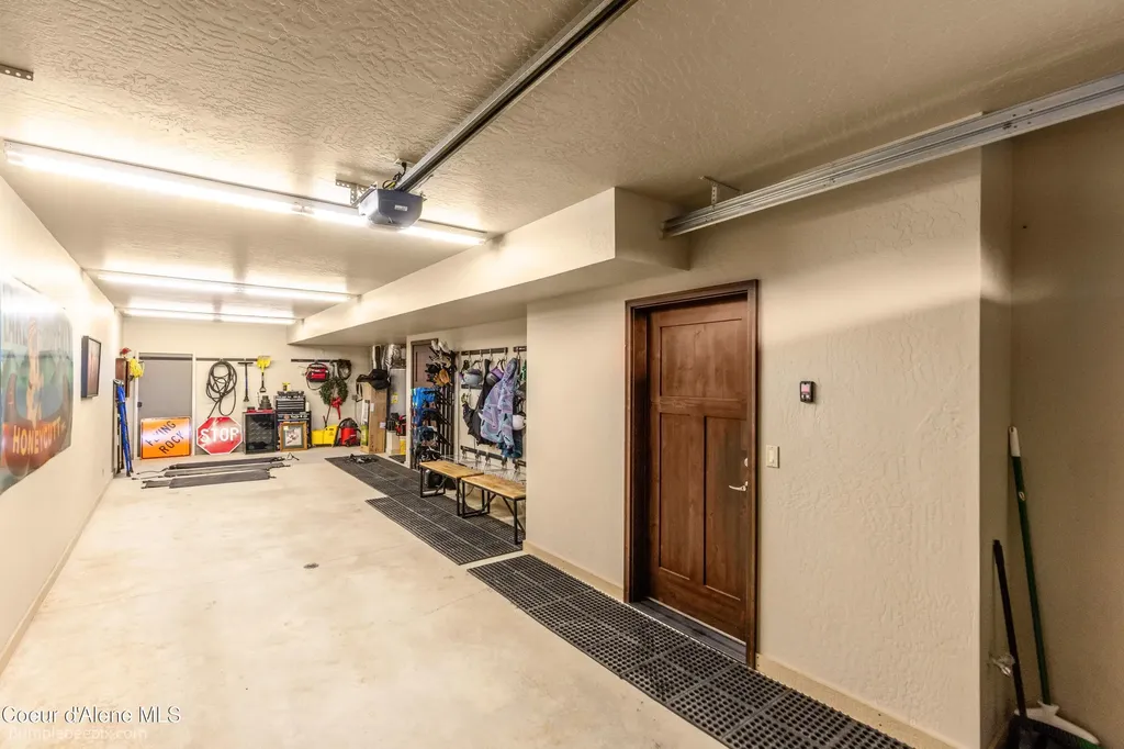 126 Chutes Lane Sandpoint ID 83864