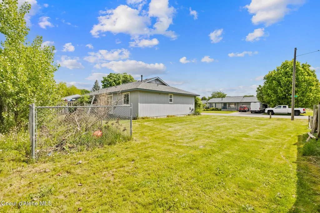 51 & 55 E Ryan Drive Hayden ID 83835