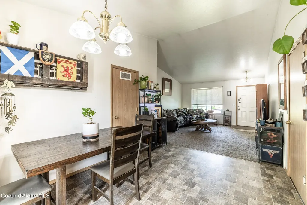 51 & 55 E Ryan Drive Hayden ID 83835