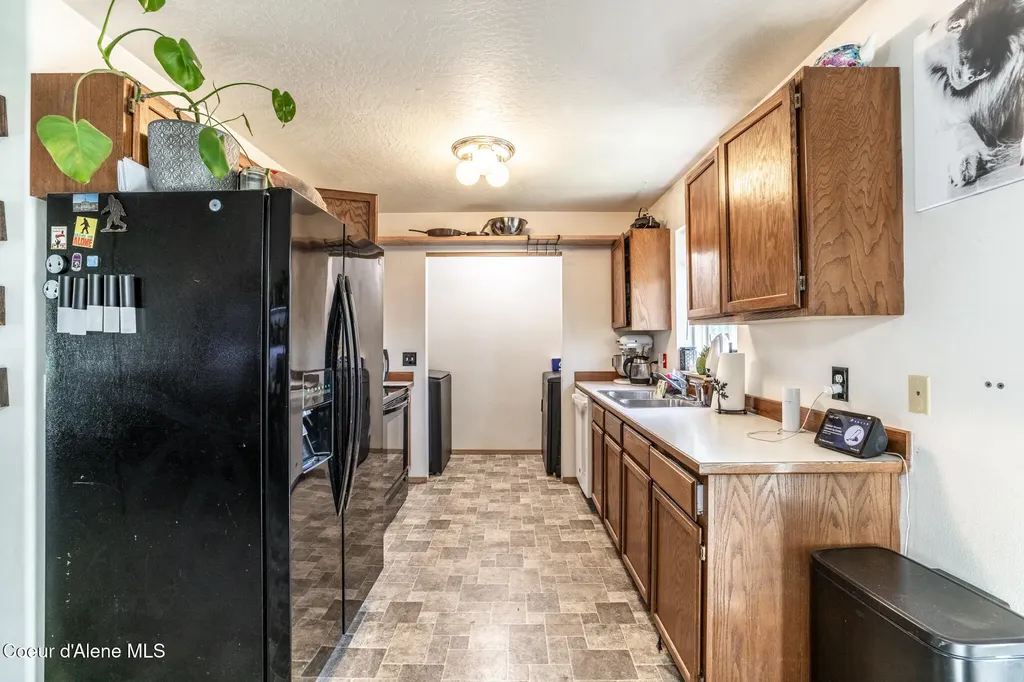 51 & 55 E Ryan Drive Hayden ID 83835