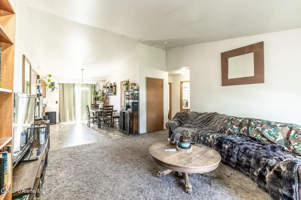 51 & 55 E Ryan Drive Hayden ID 83835