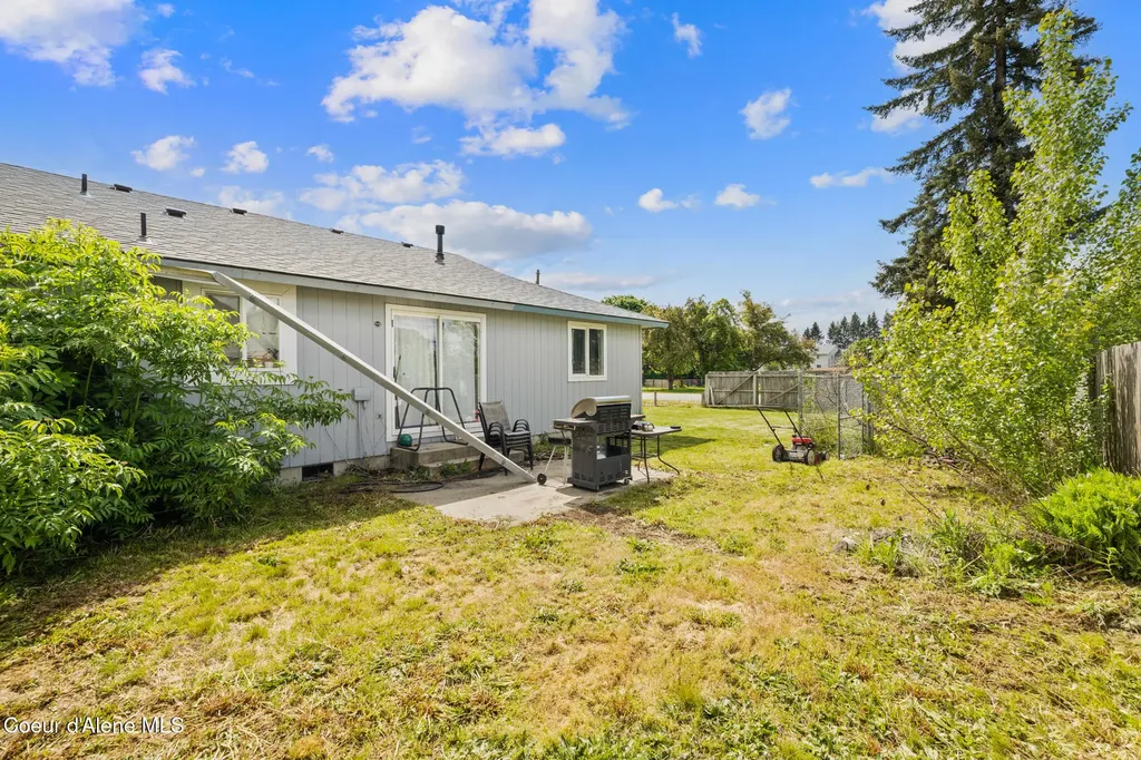 51 & 55 E Ryan Drive Hayden ID 83835