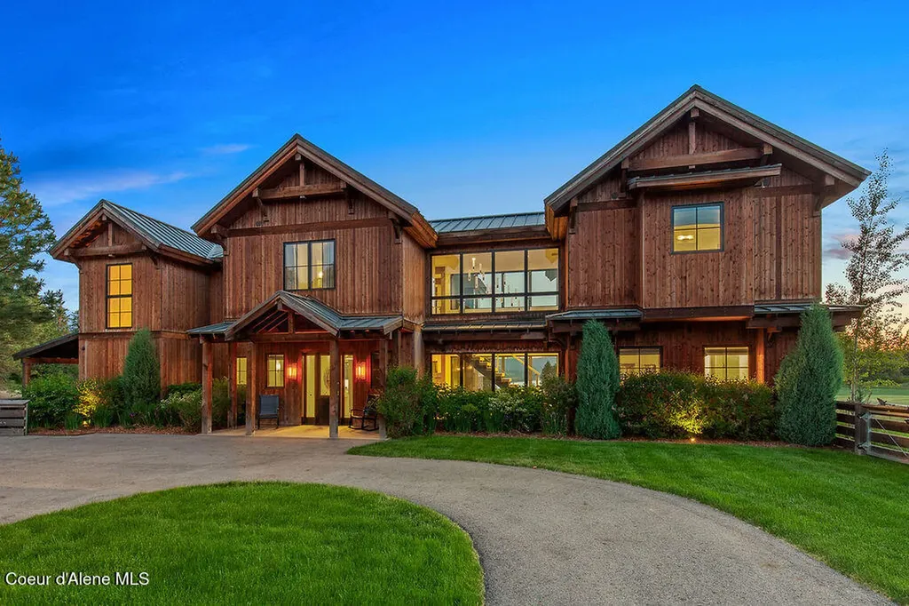 8033 S Gozzer Road Harrison ID 83833