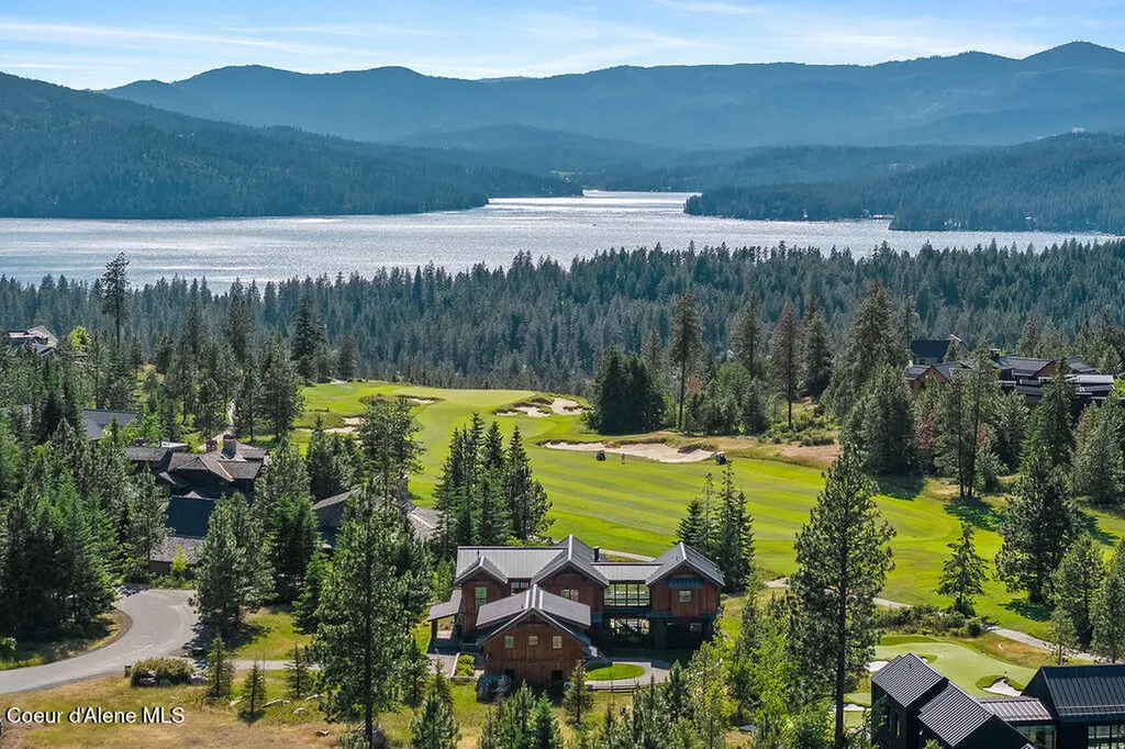 8033 S Gozzer Road Harrison ID 83833