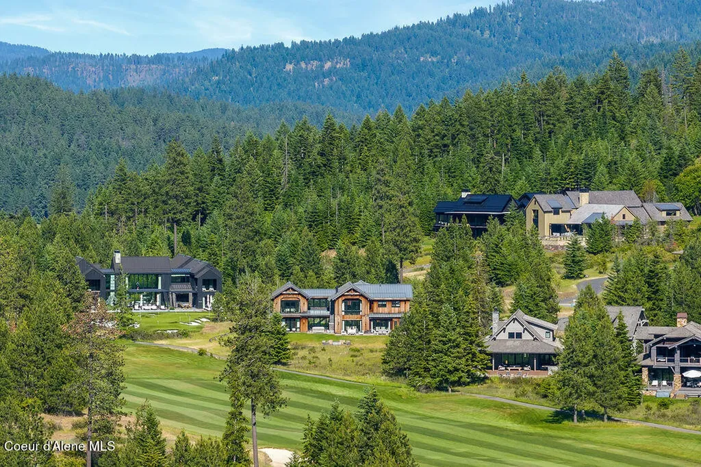 8033 S Gozzer Road Harrison ID 83833
