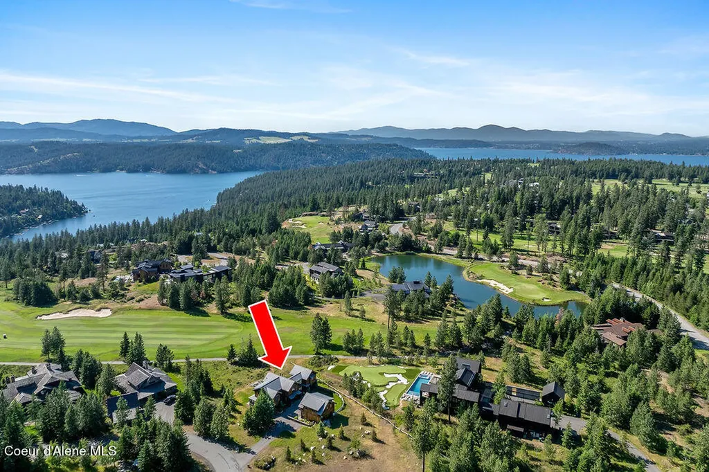 8033 S Gozzer Road Harrison ID 83833