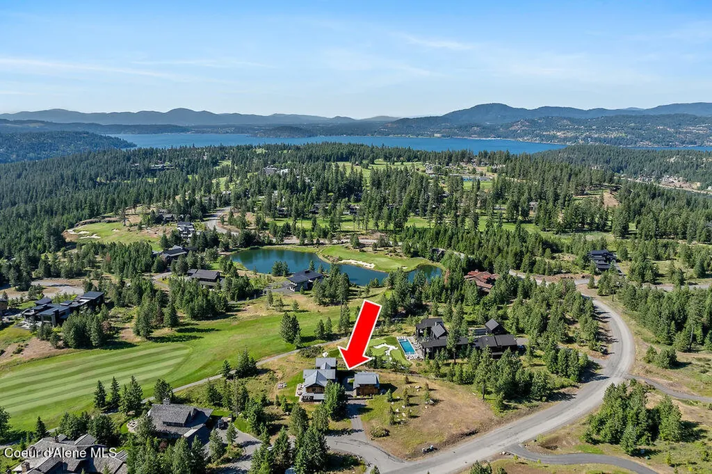8033 S Gozzer Road Harrison ID 83833
