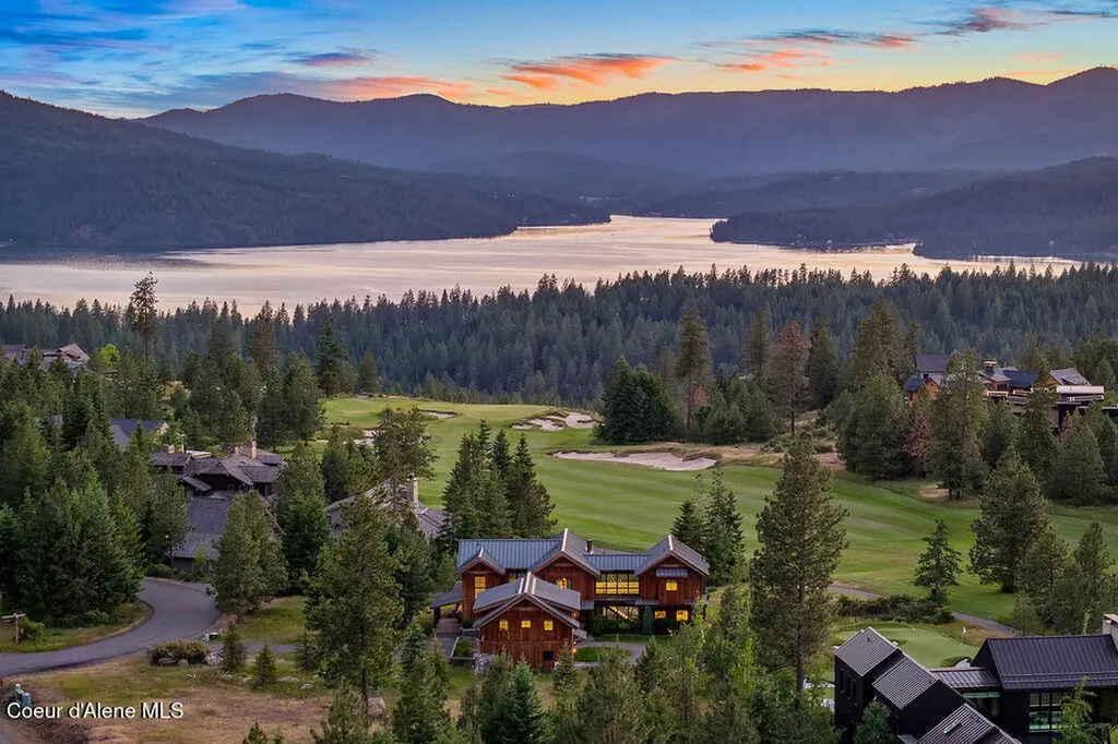 8033 S Gozzer Road Harrison ID 83833