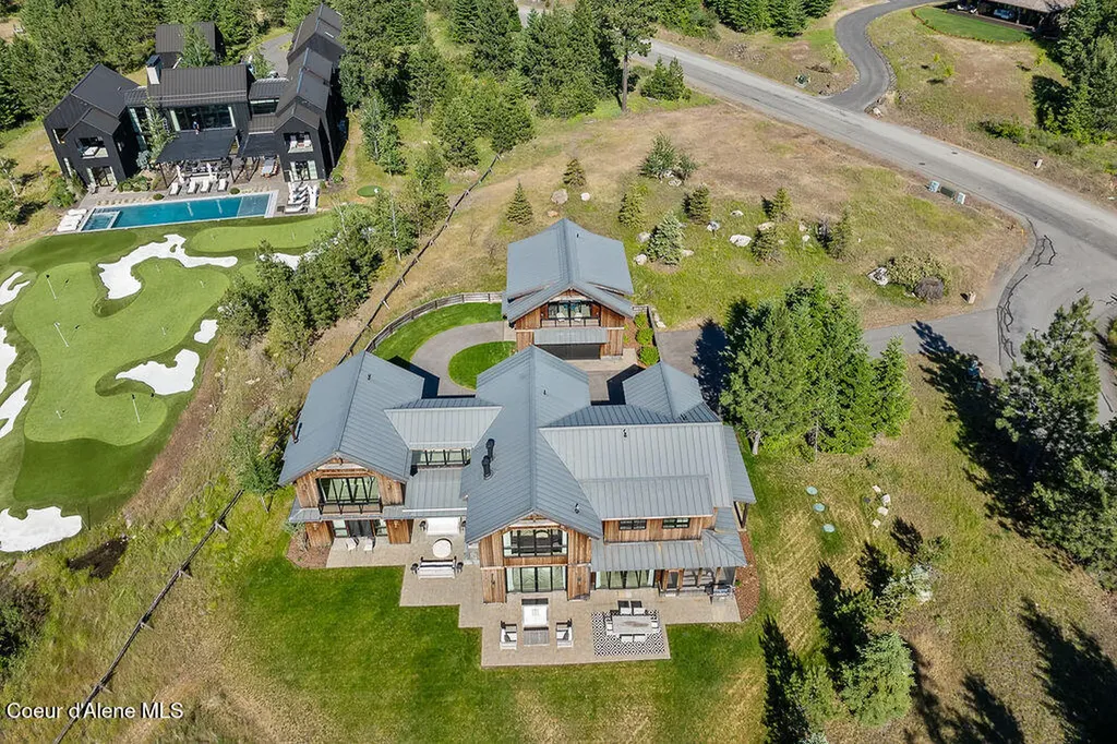 8033 S Gozzer Road Harrison ID 83833