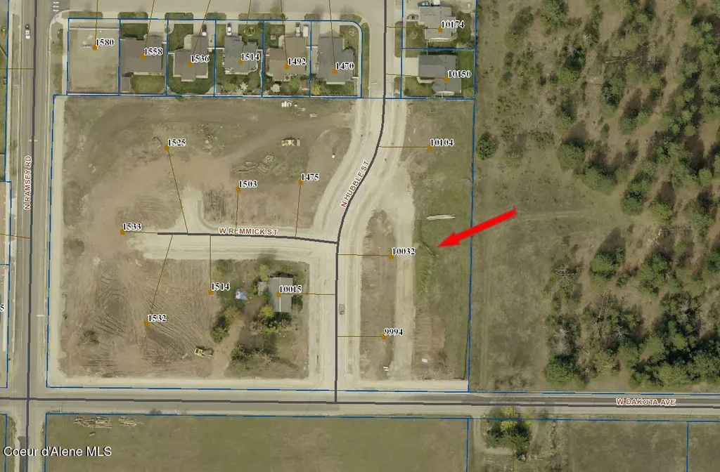 10032 N Hubble Street Hayden ID 83835