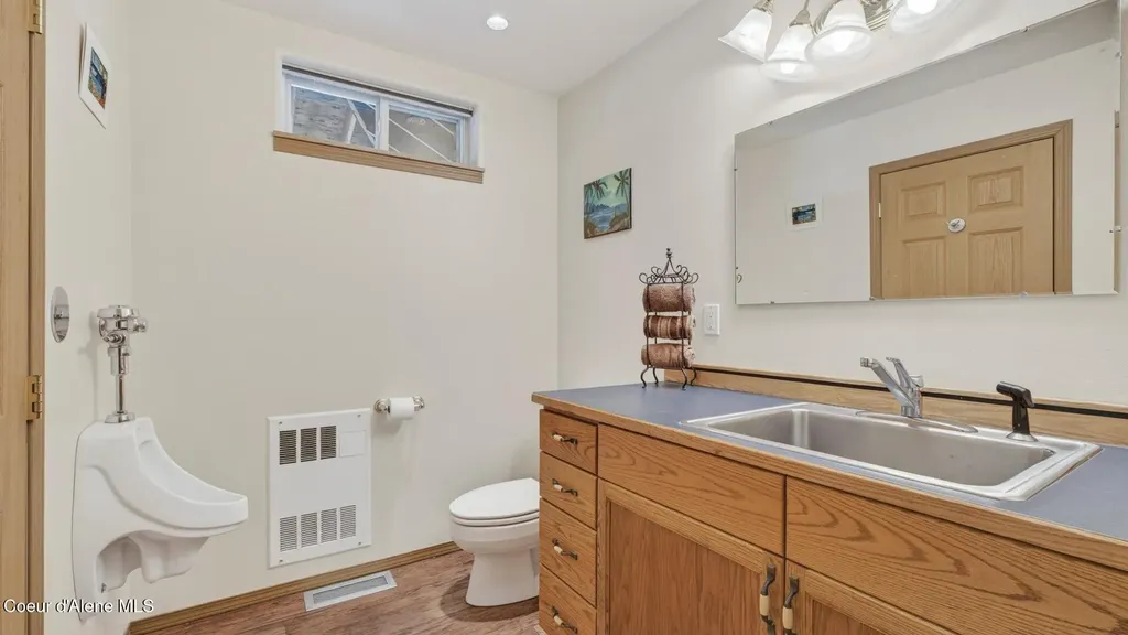 6616 Comanche Street Bonners Ferry ID 83805