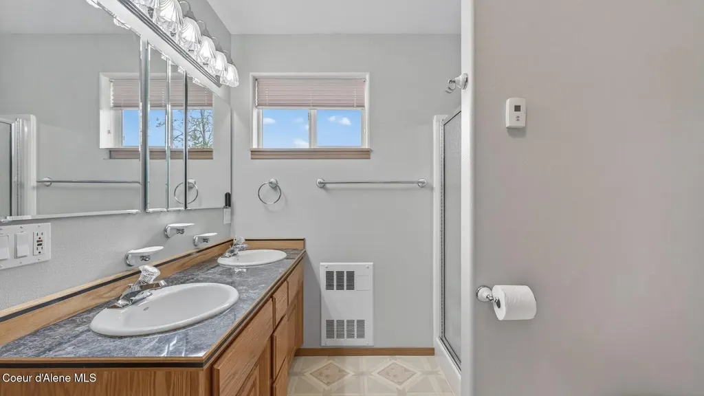 6616 Comanche Street Bonners Ferry ID 83805